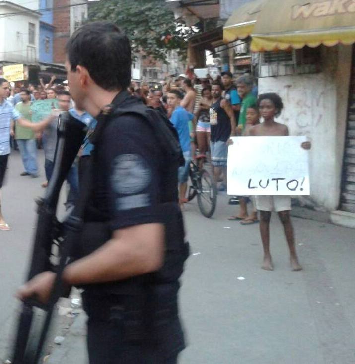 Nota contra a violência policial: após protestos polícia realiza chacina na Maré